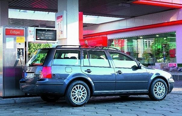 Volkswagen Golf Variant Bi-Fuel